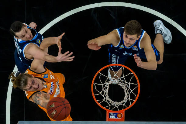 菲尔米诺和 菲尔米诺和