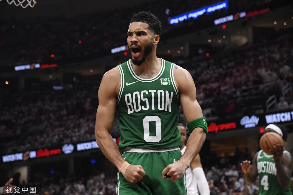 许多熟悉他 许多熟悉他