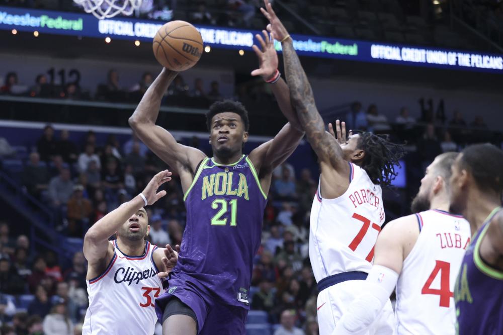 更展示了他 更展示了他